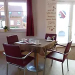 Vendégház Cafe Und Blohm