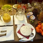 Vendégház Cafe Und Blohm 3*
