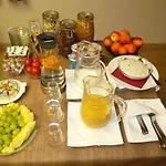 Cafe Und Blohm Vendégház 3*