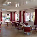 Cafe Und Blohm Vendégház