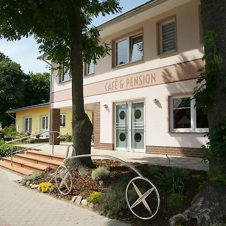 Pensionat Cafe Und Blohm