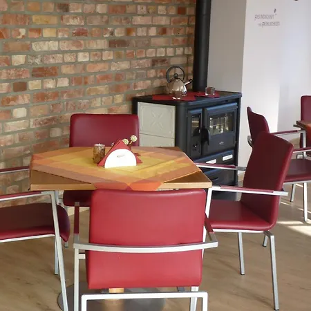 Cafe Und Blohm Pensionat