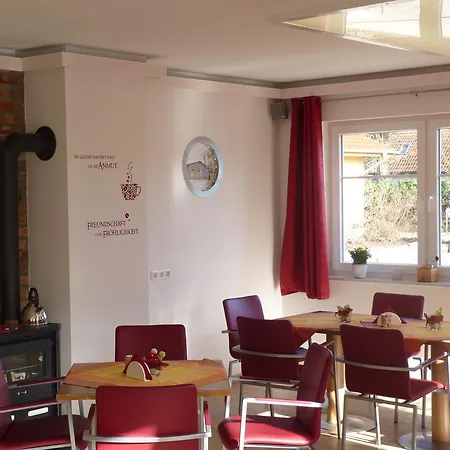Pensionat Cafe Und Blohm