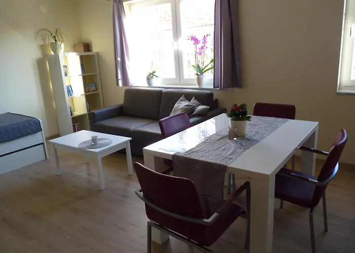 Cafe Und Blohm بيت ضيافة